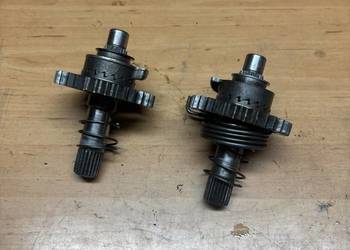 Mechanizm  kompletny Wałek tryb sprężyna kopki kopniaka Honda CR 125