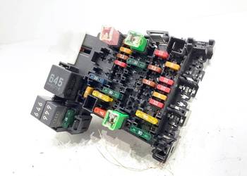 SKRZYNKA BEZPIECZNIKÓW VW PASSAT B8 Kombi 2.0 150KM MODUŁ