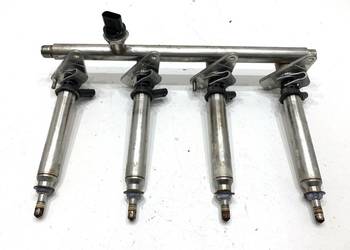 LISTWA WTRYSKOWA  Z WTRYSKAMI MERCEDES W176 A2700780245 1.6 122KM