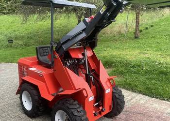 Mini ładowarka crona 950kg