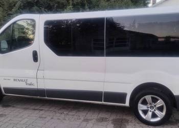 Renault Trafic 2.0B 16V LPG 9 osób hak jeżdżący + zestaw naprawczy