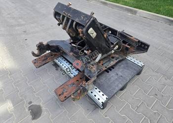 TUZ, przedni podnośnik, Massey Ferguson 8280