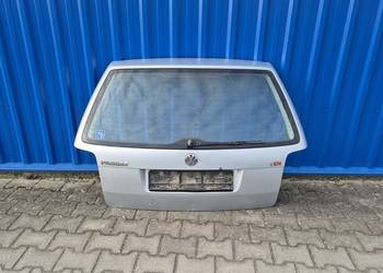 KOMPLETNA KLAPA BAGAŻNIKA TYŁ VW PASSAT B5 FL KOMBI LA7W SREBRNA