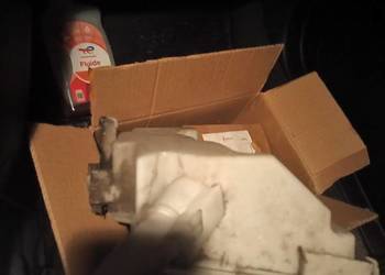 Zbiornik spryskiwaczy peugeot 407