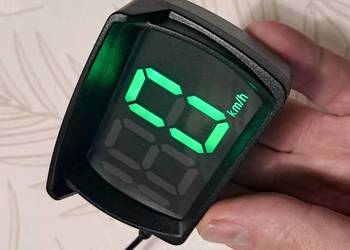 Speedometer prędkościomierz na GPS Smart LED HUD