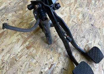 Pedał hamulca i sprzęgła Mercedes W123