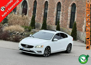 Volvo S60 2,0 T5 DYNASMIC Key less go Skóra Navi Blis Kamera Cofania Alu19…