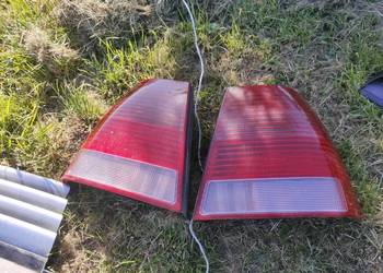 Lampy tył l/p bora