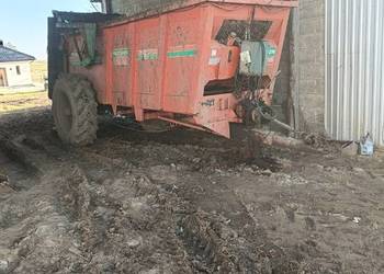 Rozrzutnik obornika promodis własną hydraulika