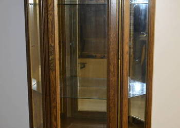 witryna stylowa ,lustro .dąb