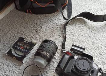 Nikon d70s + obiektyw 18-70mm + filtr uv + torba