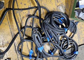 Toyota Avensis T22 97-00uszczelki uszczelka drzwi przednich przód komplet