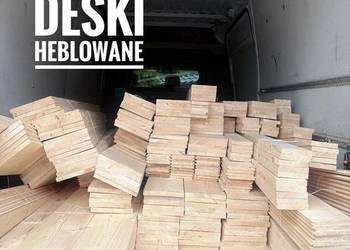 deski heblowane , jasne drewno naturalne , deseczki suche świerkowe