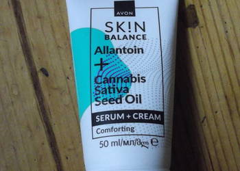 Przywracające równowagę serum i krem do twarzy 2 w 1 Avon