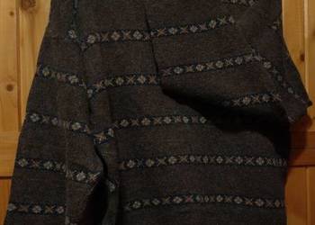 Brązowy sweter z geometrycznym wzorem Fiume wełna angora made in Italy