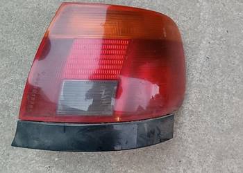 Lampa prawa tył tylna Audi A4 B5 sedan