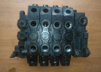 Rozdzielacz hydrauliczny Deutz Agrovector 26.6 30.7 40.8 35.