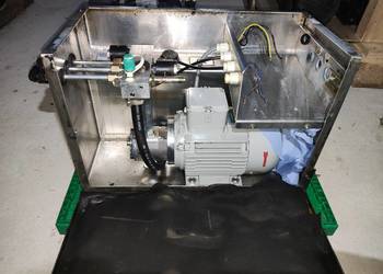 Agregat hydrauliczny, pompa, zbiornik, rozdzielacz, 400V / 0,75kW