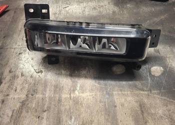 Halogen bmw f40 7471082