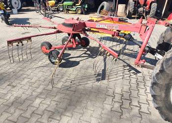 Zgrabiarka i przewracarka