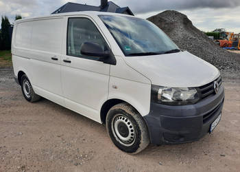 Samochód VOLKSWAGEN T5 TRANSPORTER (2013 r.) + zabudowa narzędziowa