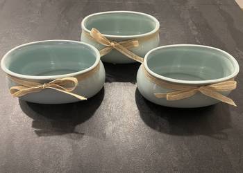 Trzy doniczki błękitne