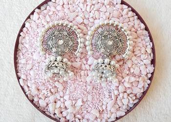 Kolczyki boho bohemian srebrny kolor perełki jhumki jhumka orientalne indyj
