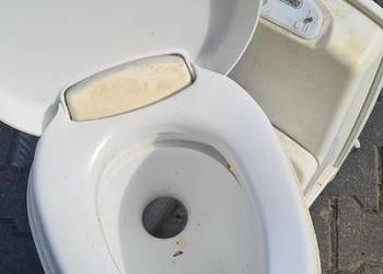 Sprzedam WC toaletę Thetford C200 CS Przyczepa kempingowa kamper