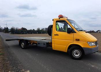 POMOC DROGOWA 24 H GRODKÓW BRZEG Autolawta Holowanie Transport do 1700kg