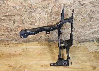 BMW X5 G05 WSPORNIK PRAWY OKULAR LAMPY PRAWEJ 7421710 51647421710