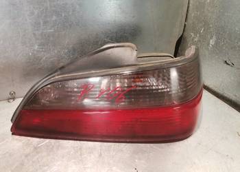 PEUGEOT 406 SEDAN LAMPA PRAWA TYLNA