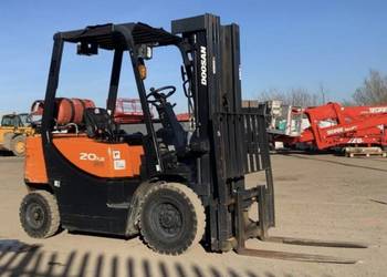 Wózek widłowy Doosan 20 PLUS 2t triplex 2018 lpg gazowy
