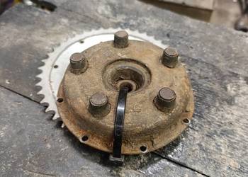 Zabierak nowa zębatka wsk 125 Wfm SHL 175