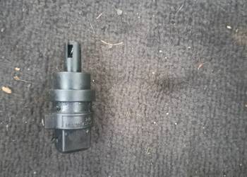 Czujnik Temperatury Powietrza 028 906 081 VDO Audi A4 B5 (a-23)
