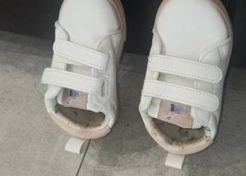 Buty na dziewczynkę