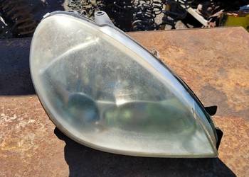 Lampa przednia prawa Citroen Xsara