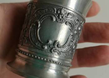 Kieliszek z cyny vintage