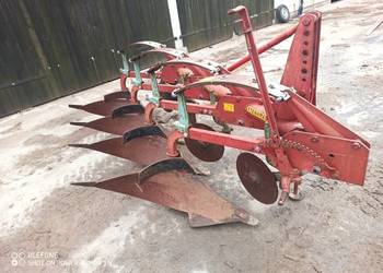 Pług Kverneland 4 skiby resor non stop overum ze Szwecji kółko Pług Kverneland 4 skiby resor non stop overum ze Szwecji kółko