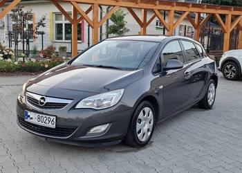 Opel Astra J Cosmo 1.6 Benz 115KM Navi! Klimatyzacja!