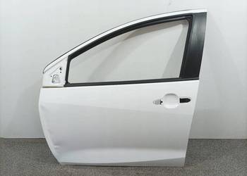 DRZWI LEWE PRZÓD 040  Toyota Yaris IV (2020-   )
