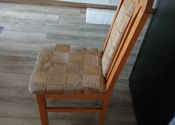Krzesla szt 6 z pokrowcami