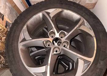 Felgi z oponami zimowe R17 5x108 215/55