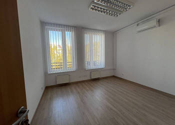 Na sprzedaż lokal biurowy z Najemcą!