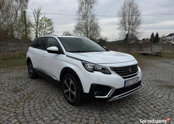 PEUGEOT 5008 PureTech Allure S&S EAT8 1.2 benzyna 130KM 2019r