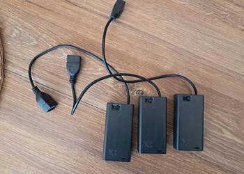 3 nowe koszyki na baterie 2xAA z końcówką USB