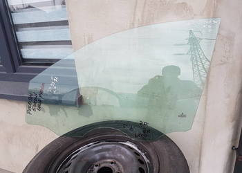 VW POLO 9N 2002 2007 5 DRZWI SZYBA LEWA PRZOD DRZWI