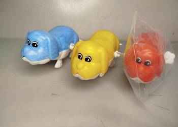 Zabawka Piesek nakręcany na kluczyk PRL