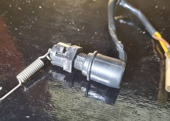 Yamaha FZ 750 Genesis 2KK 2MJ czujnik stopu tył