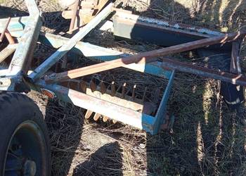 Maszyna do zbierania kamieni