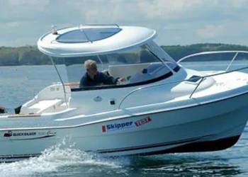 łódka jacht Pilothouse 530 Quicksilver  Mercury 50km